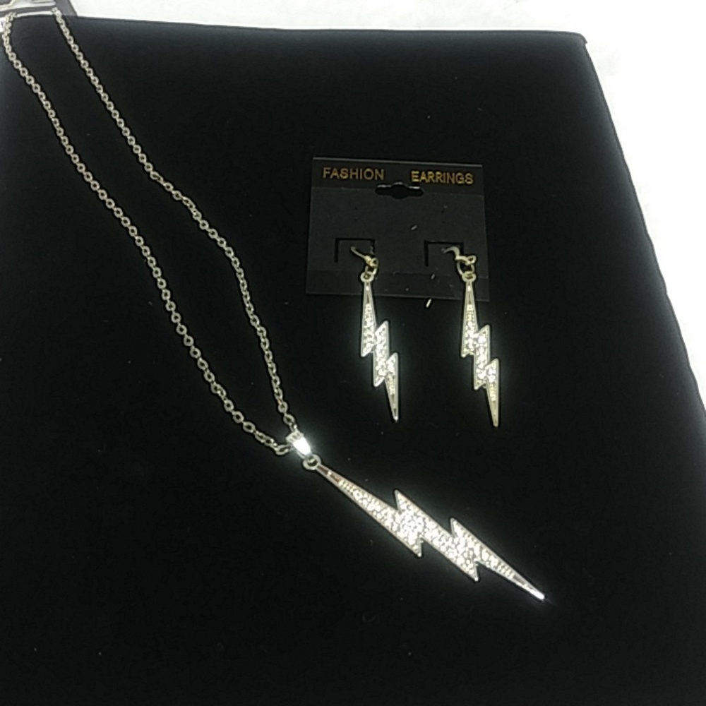 Lightening Bolt Earring & Necklace Set